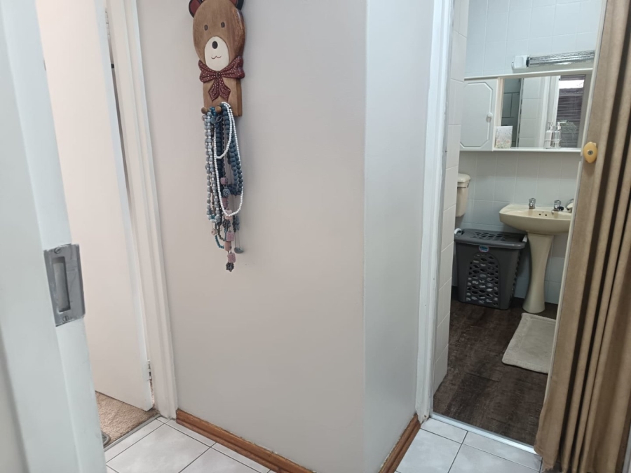 3 Bedroom Property for Sale in Rhodesdene Northern Cape